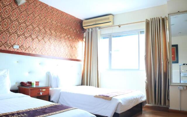 A25 Hotel - 30 An Dương