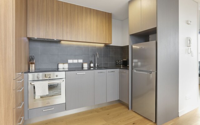 Brand new & vibrant living on K'rd