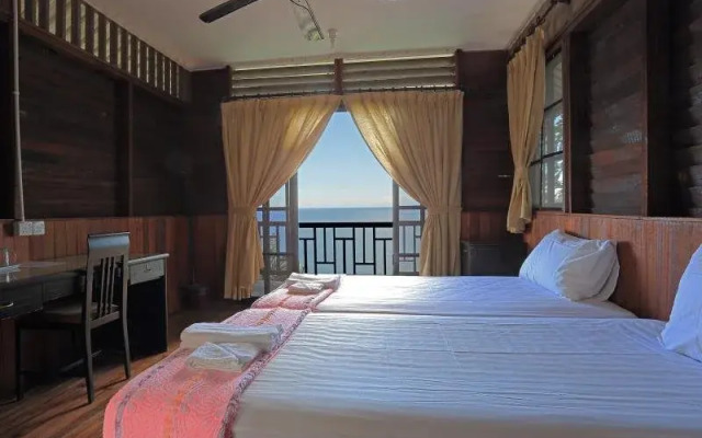 Sunborneo Island Resort
