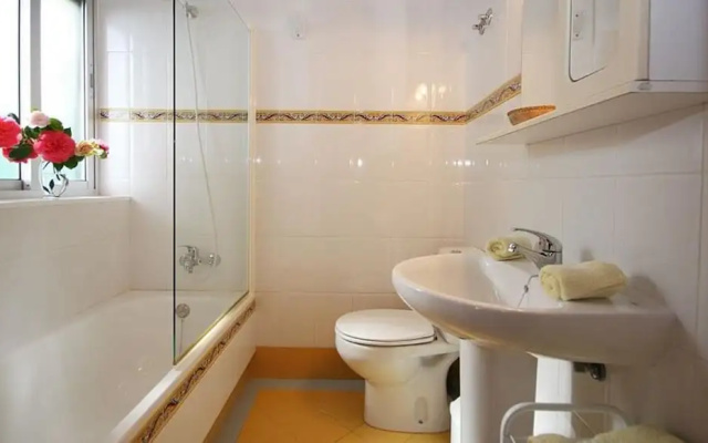 Apartment in Monte Lagoa de Louro 102056 by MO Rentals