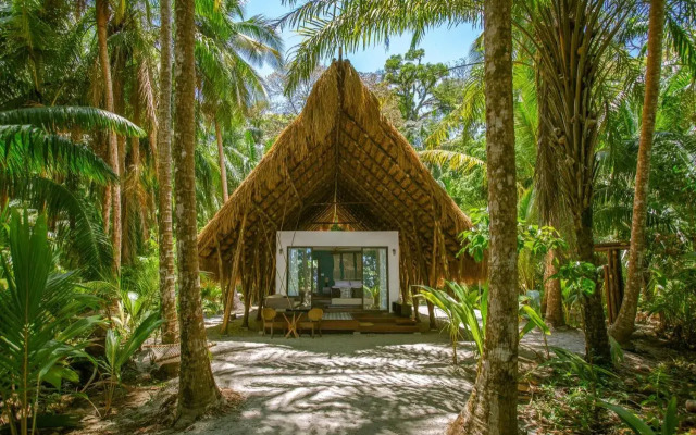 The Resort at Isla Palenque