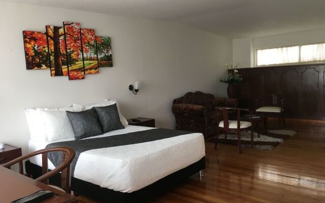 Regines Hotel