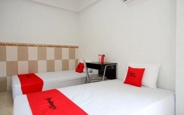 Reddoorz Syariah Near Alun Alun Kudus