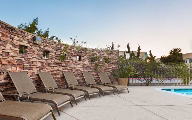 Hampton Inn San Marcos, CA