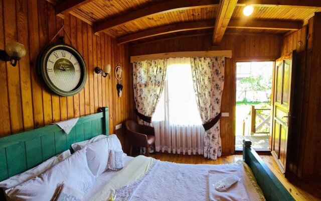 İpek Koza Motel