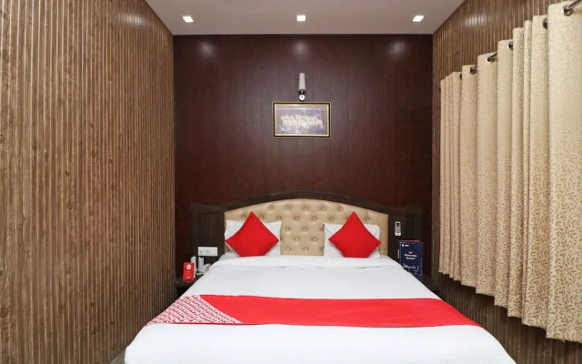 OYO 1125 Hotel City Point