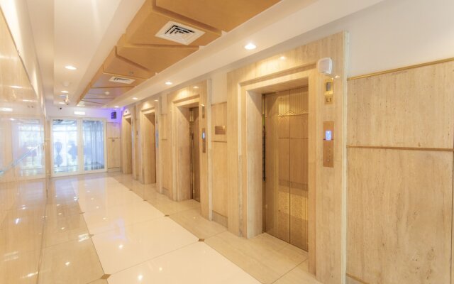 Lofty apt with panoramic view terrace