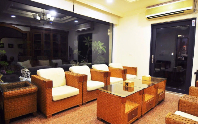 Martin Wales Hotel Kenting