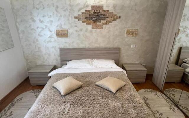 Apartament Crina