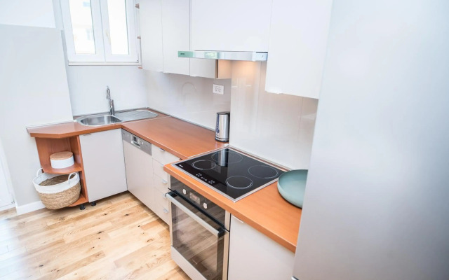 Franco’s spacious residence - great location