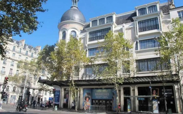 Modern Apartment - 1br/4p - Plaine-monceau