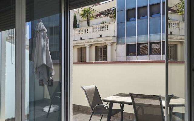 Gran Via Suites Boutique Apartments