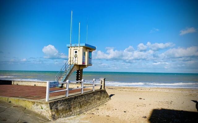 La Company Des Concierges : 44 Beach