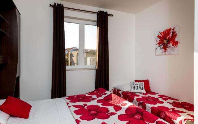 Apartments Lea
