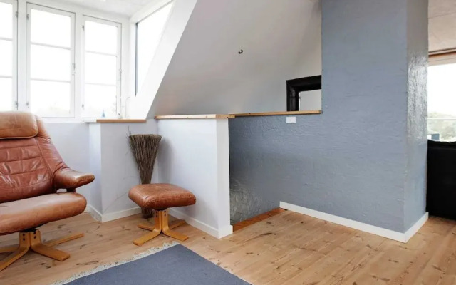 6 Person Holiday Home in Blavand