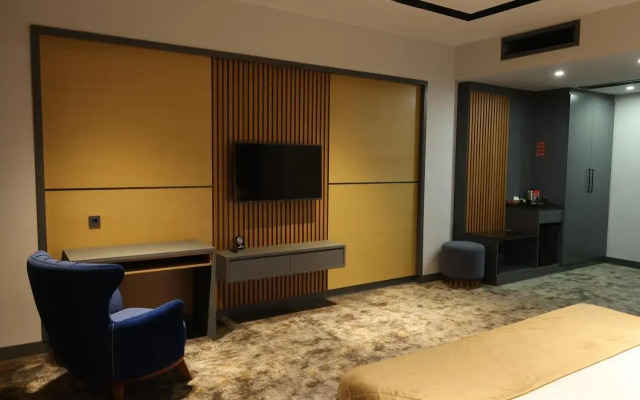 Astra Hotel