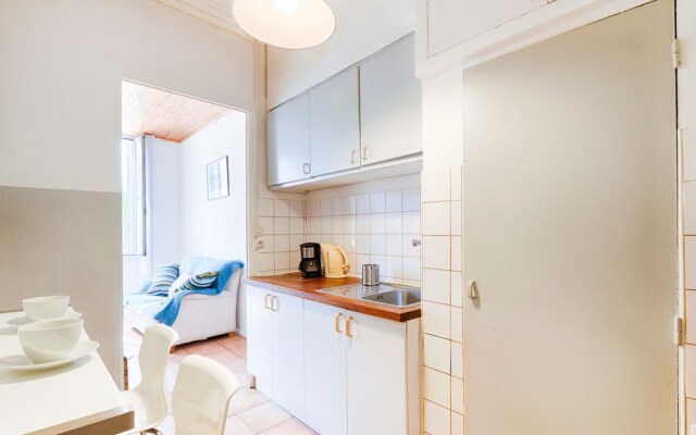 Large one Room Apartment - Notre Dame de la Garde