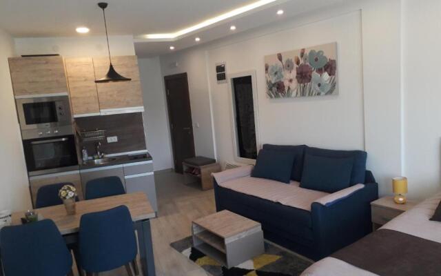 MIA LUX Milmari Apartman L23a