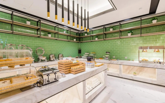Atour Hotel Nanjing Xin'gang Development Zone