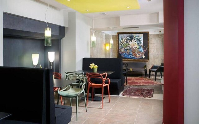 The Court - A St Giles Hotel