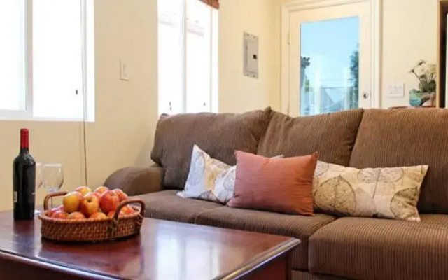 Glendale Guest House