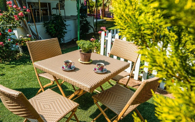 Berrak Bağ Evi