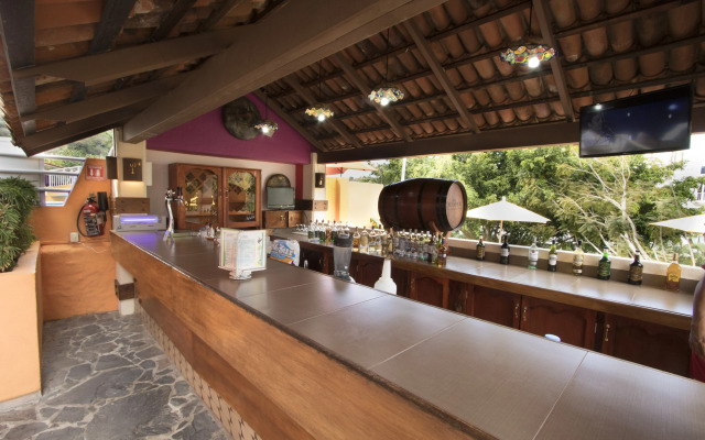 Decameron Los Cocos Guayabitos, Ramada All-Inclusive Resort