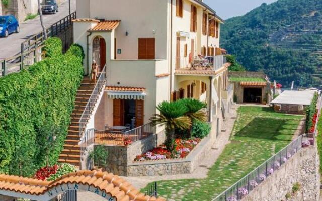 Appartamento Ilaria Sleeps 6 Pool con Wi-Fi