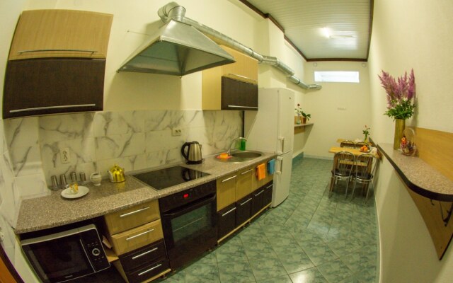 Grand Hostel