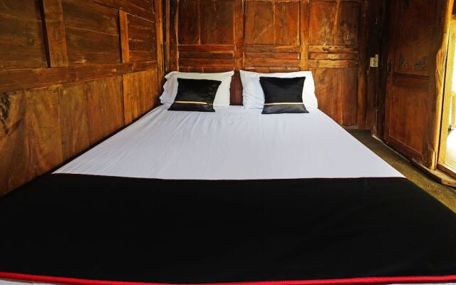 Capital O 93238 Lembah Mbalong Resort