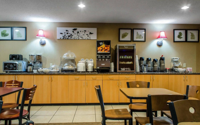 Sleep Inn & Suites