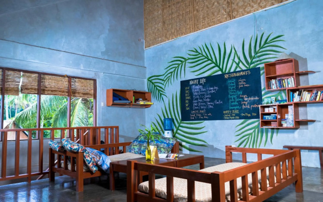 Sinag Hostel - Adults Only