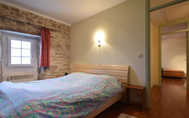 Cozy holiday home in Plogoff near the beach