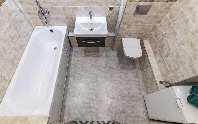 Апартаменты на Готвальда 24/4