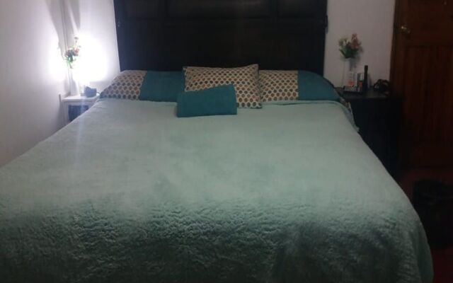 Casa Hostal El Aromo