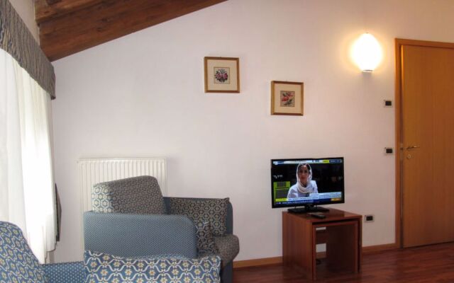 Englo Vacanze (RDG120)