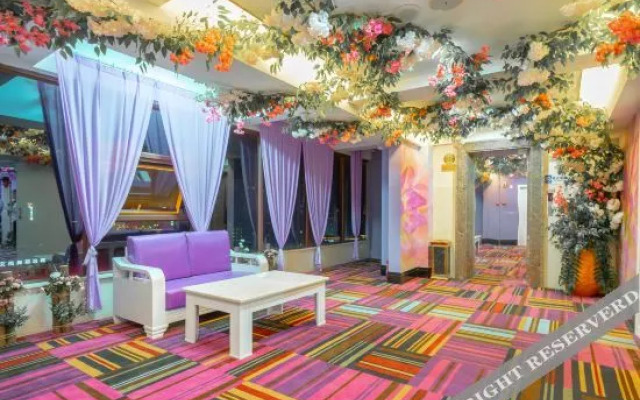 V8gaohua Business Hotel