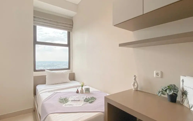 Modern Look And Cozy 2Br Apartment Transpark Cibubur