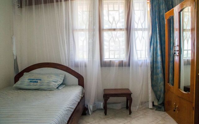 Crown Hotel Hoima