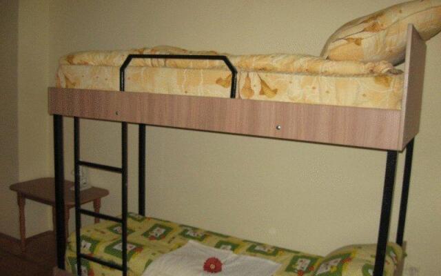 Lary Hostel