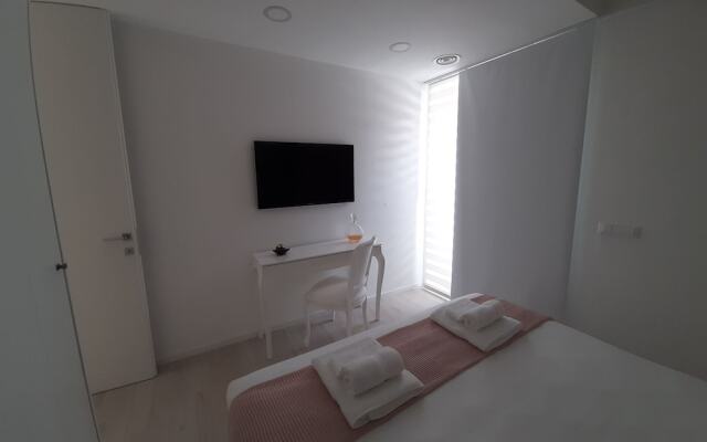 Comfortable Holiday Home in Pozzallo With Balcony