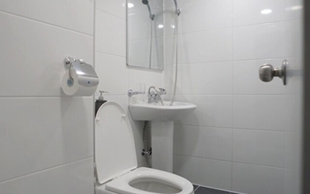 Seoul Yeonhuijang Guest House