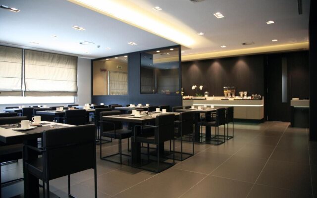 EGO Hotel