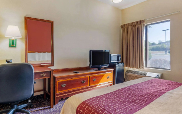 Comfort Inn & Suites Troutville - Roanoke North / Daleville