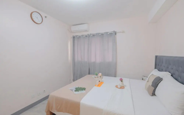 Prime Location 1Br At The Wave Kuningan Apartment