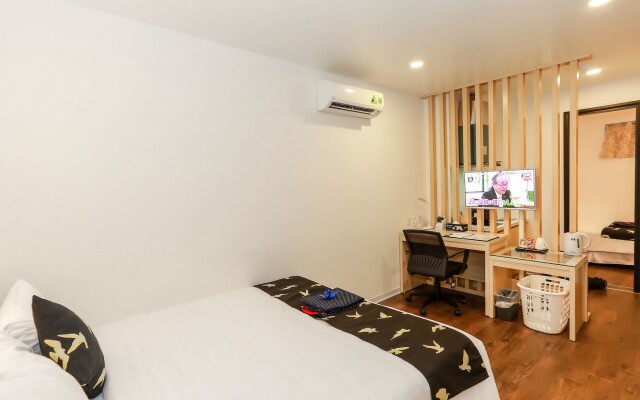 Momizi Business Hotel