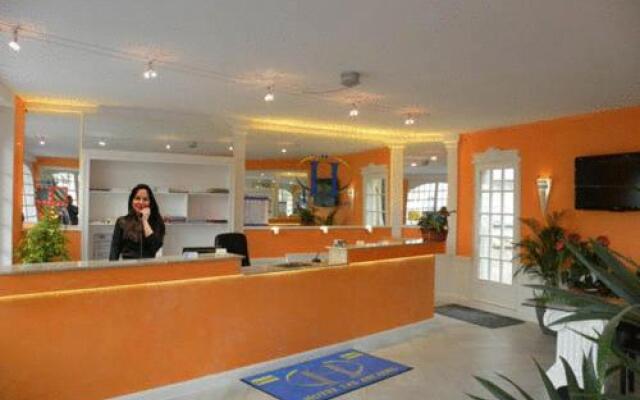 Hôtel le Terminus et son restaurant Côte à Côte