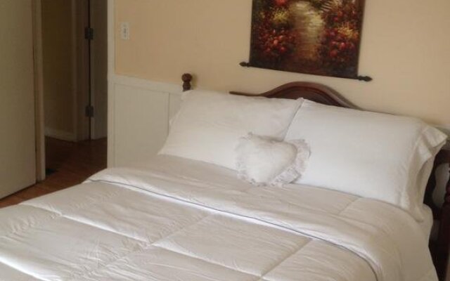 Amelie Bed and Breakfast