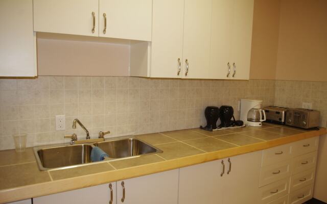 Auberge La Taniere A Tadoussac