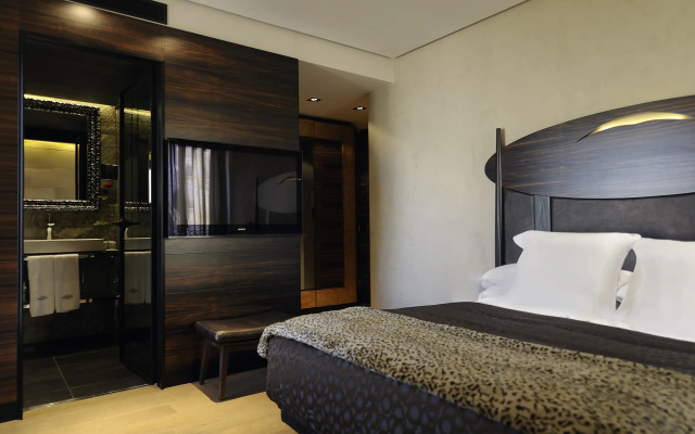 Hotel Bagues, a Small Luxury Hotels of the World